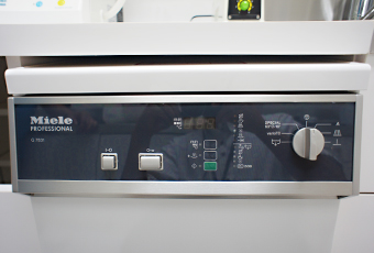 �~�[���̐H��@�E�I�[�g�N���[�u